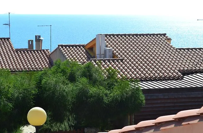 Апартаменты Famiglia Pinna - Serena - *